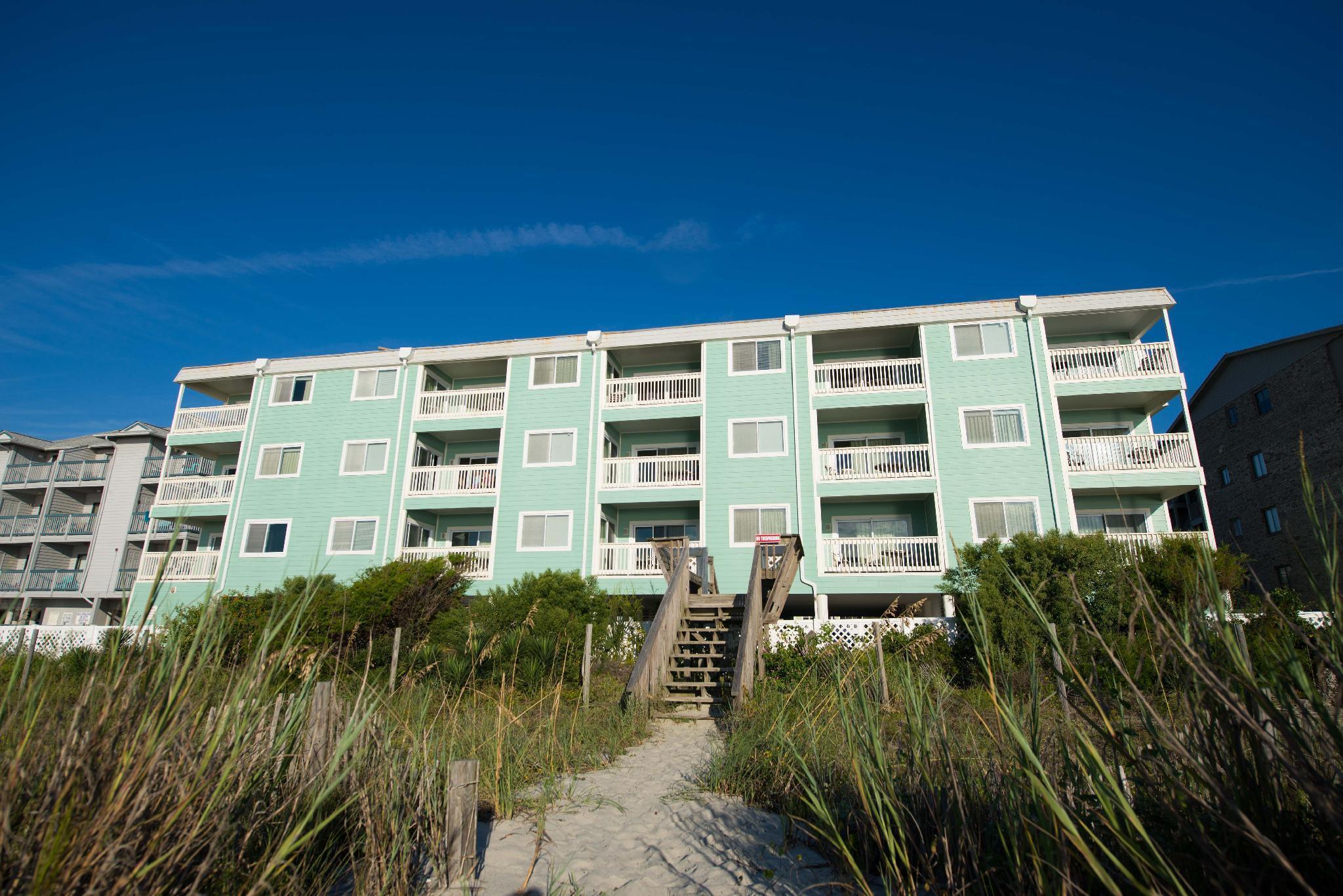 Sandpebble Beach Club Surfside Beach A Ramada By Wyndham Екстериор снимка